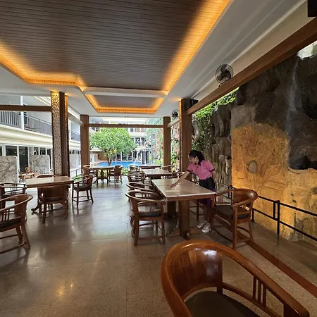 Green Garden Hotel-2